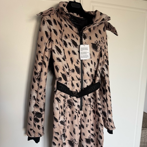 Asos Weekend Collective Weekend Collective Ski Suit Leopard - Picture 4 of 12